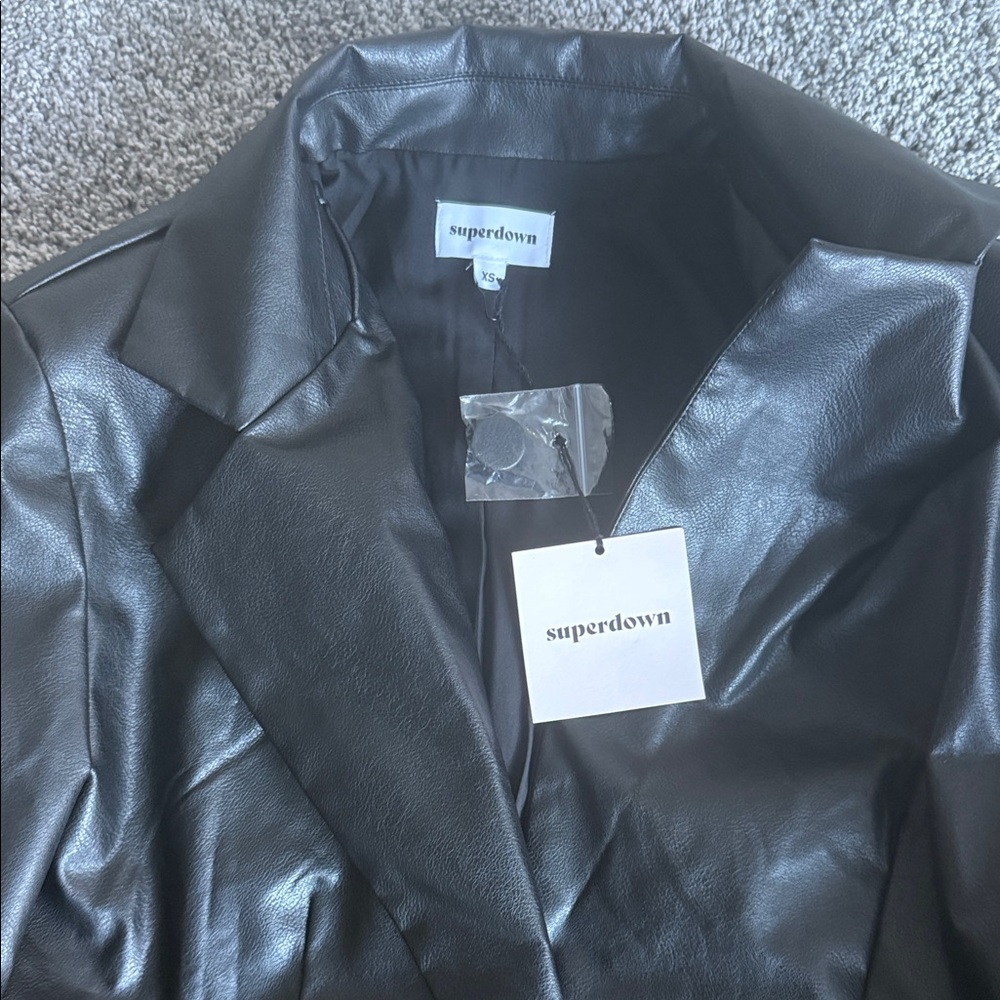 REVOLVE Superdown Marissa Blazer - Picture 6 of 7